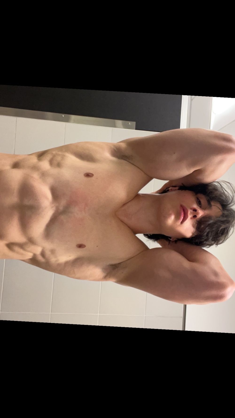 gattouz0 OnlyFans posting male