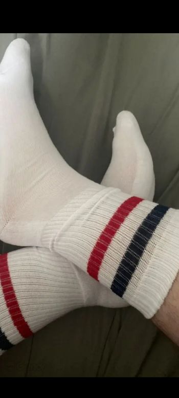 nude gaysockboy showing lesbian selfie