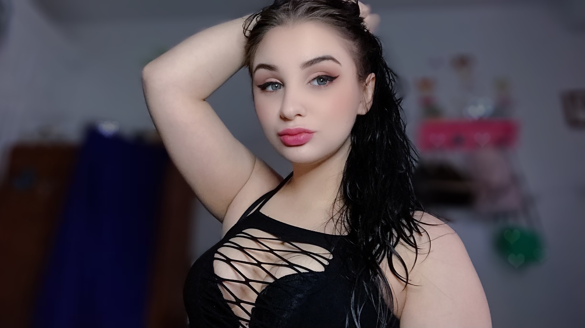 nude geekygirl-amarra recording messaging