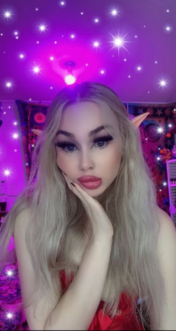 nude glitterbabyxx doing streamer