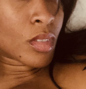 nude goddess_eye latina