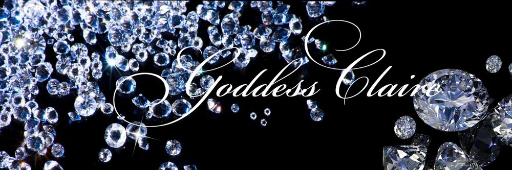 goddessclairec OnlyFans doing messaging