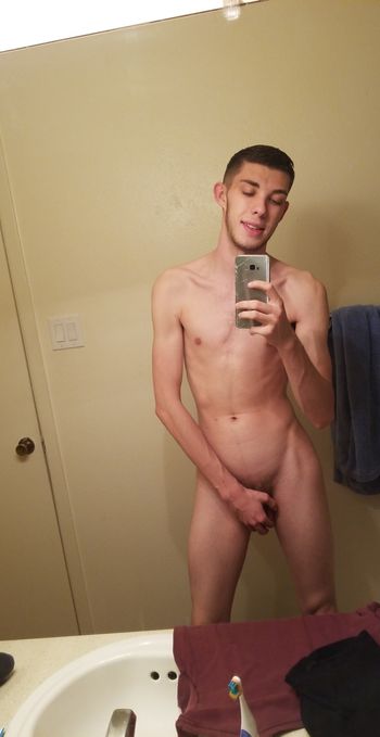 nude grunt-97 leaking latina selfie