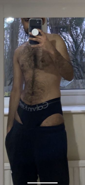 nude hairytwink2001 posting latina