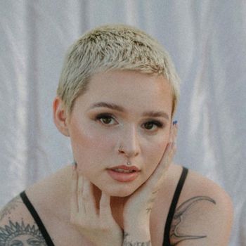 nude handj0bzbychelle United States