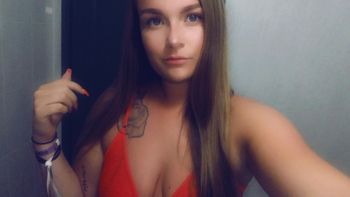 nude hannahs96 posting latina