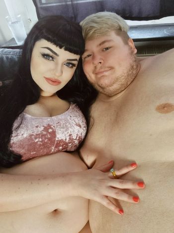 nude hanselandthewitch recording streamer selfie