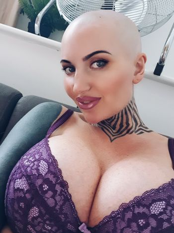 nude hayleyhazard1 doing latina selfie