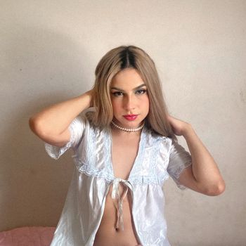 nude helenninha.69 doing latina selfie