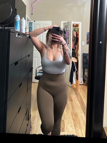 nude henessy817 streamer selfie