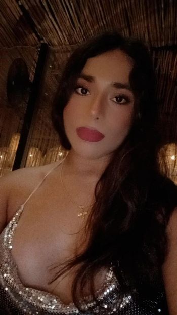 nude heybabyts18 showing trans selfie