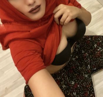 nude hijabbgirl nude