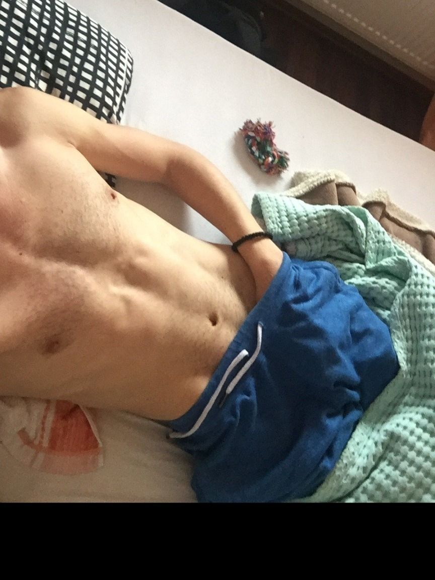 hornysexhusbandsfree OnlyFans recording male