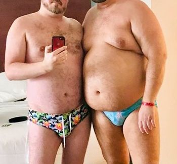 nude hotdaddydonuts posting daddy selfie