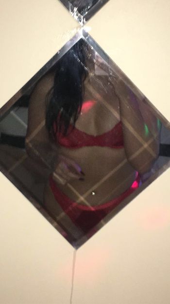 https_sxge OnlyFans latina selfie