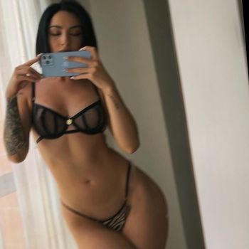 nude ikimri posting latina