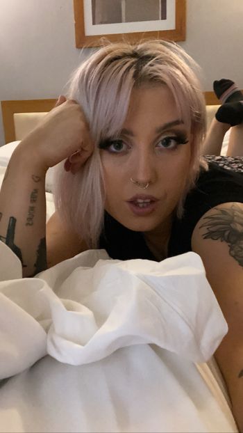 nude inztantcrush posting streamer