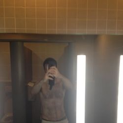 nude irishlad88 recording male selfie