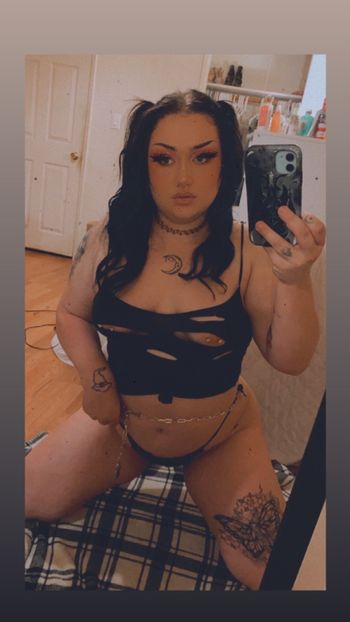 nude ivoryfuxxx leaking latina selfie