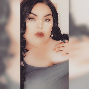 nude ivymedusa69 showing trans selfie