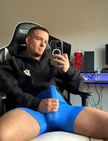 nude jackedjames13 showing dick rating