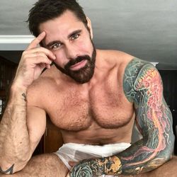 nude jackmackenroth posting model selfie