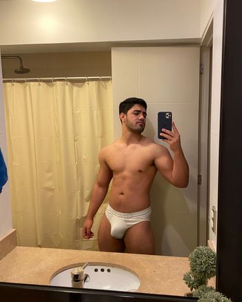 jahp1998 OnlyFans male