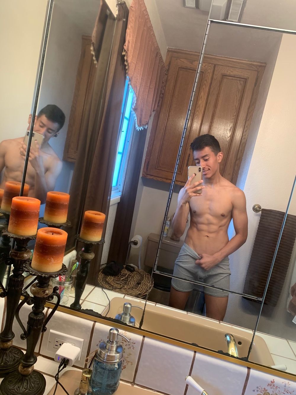 jespinoza025 OnlyFans showing public