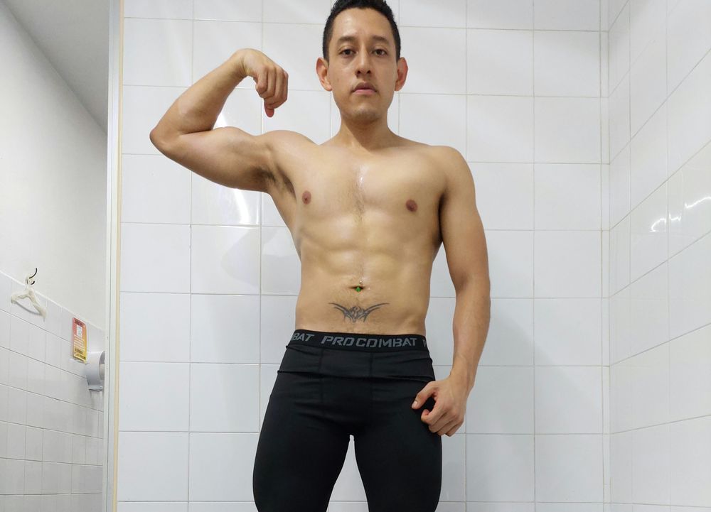 jluisr96 OnlyFans showing teen