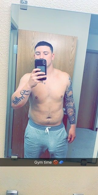 johnnyhuego1023 OnlyFans teen selfie