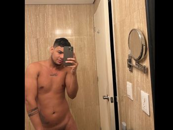 nude josuegomezjean doing male