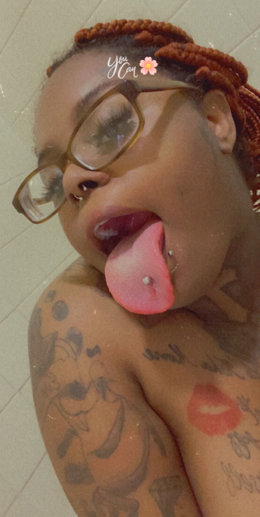 juicymedusa OnlyFans doing ebony