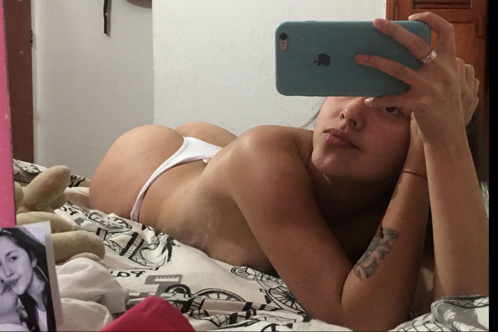 julianafp09 OnlyFans recording latina