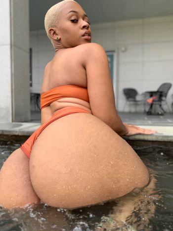 nude jutsijane latina