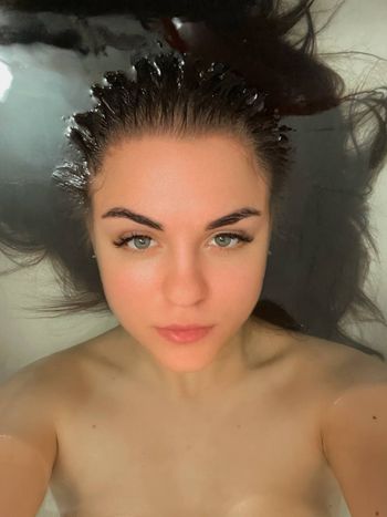 nude karinasexylove leaking ukraine selfie