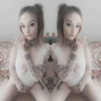 nude karmabunny showing custom content