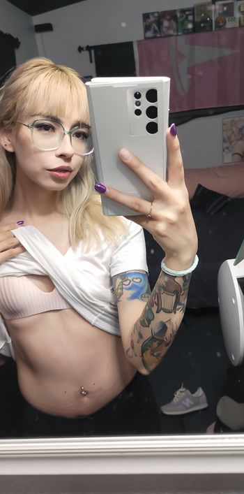 nude kawaii_jess custom content