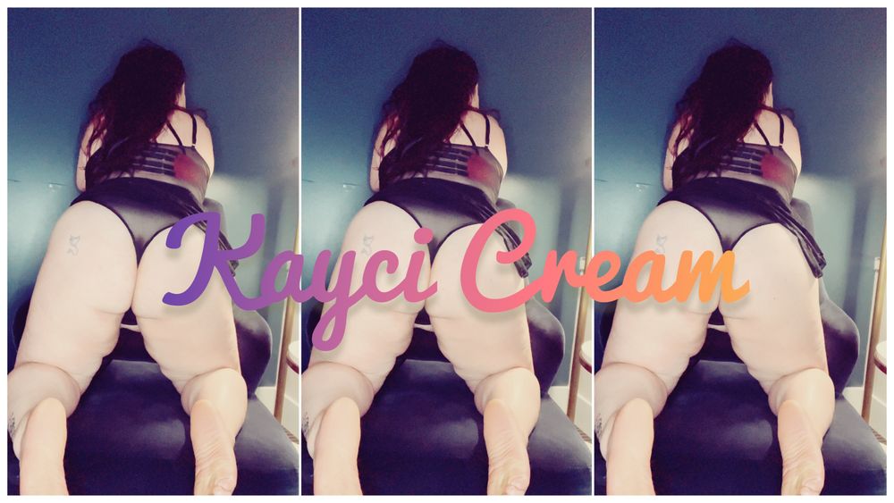 kaycicream OnlyFans recording messaging