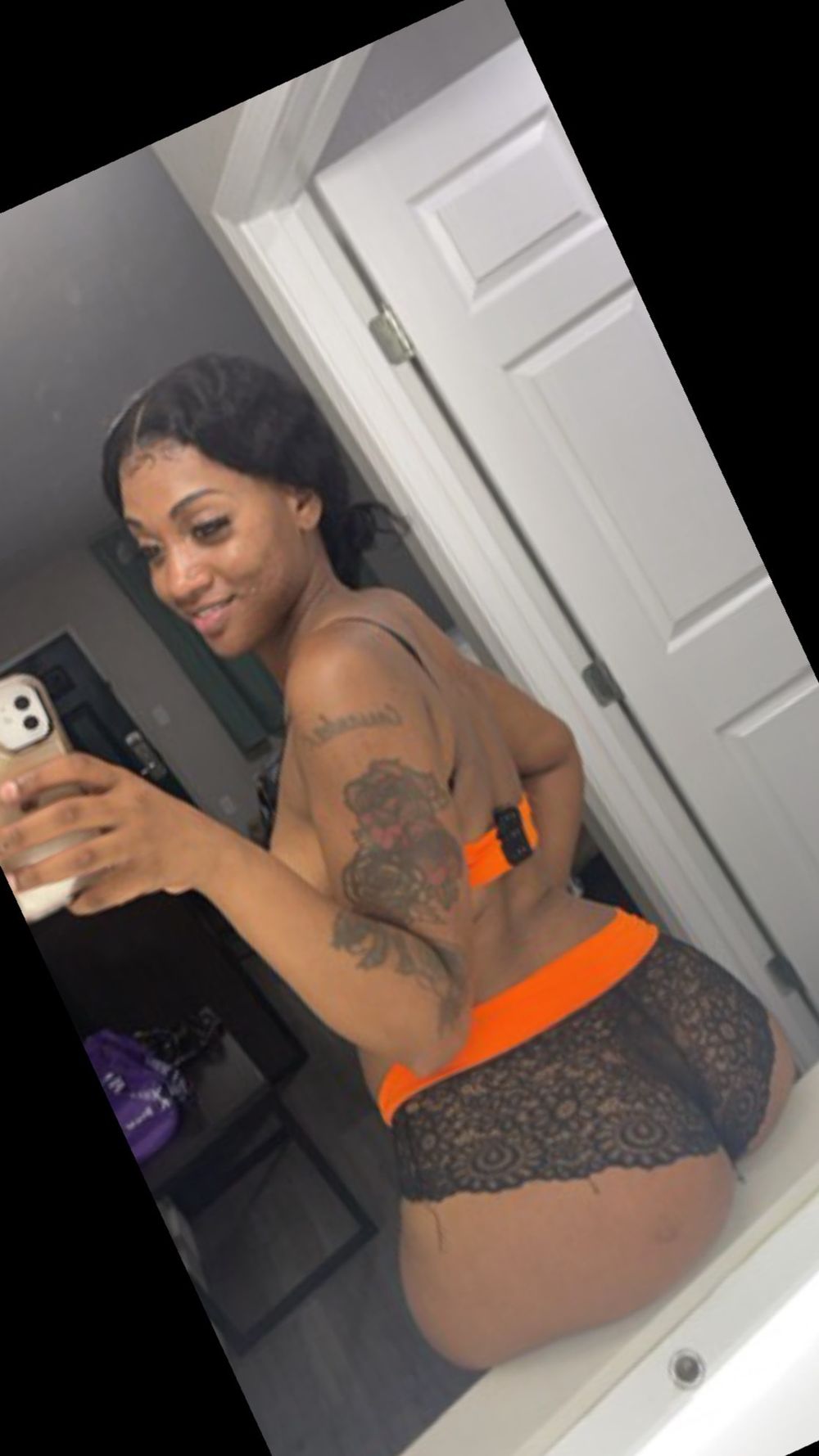 kee1998 OnlyFans recording latina