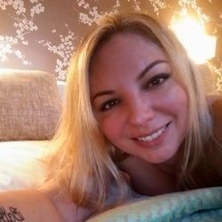 nude kiki_daire recording joi selfie