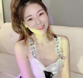 nude kimchoo cumplay selfie