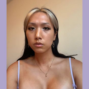 nude kira_katara posting asian