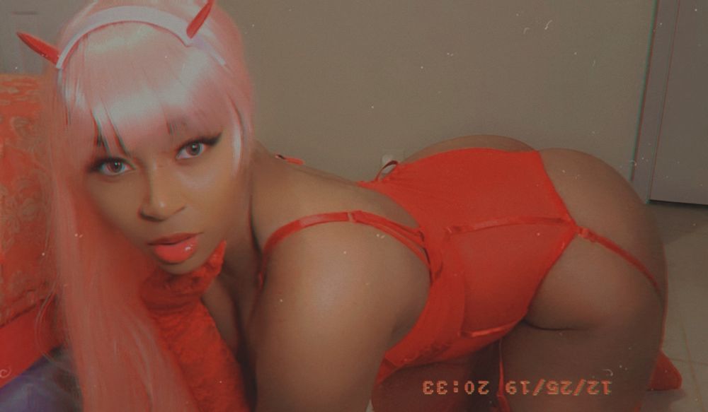 kurusakito OnlyFans showing ebony