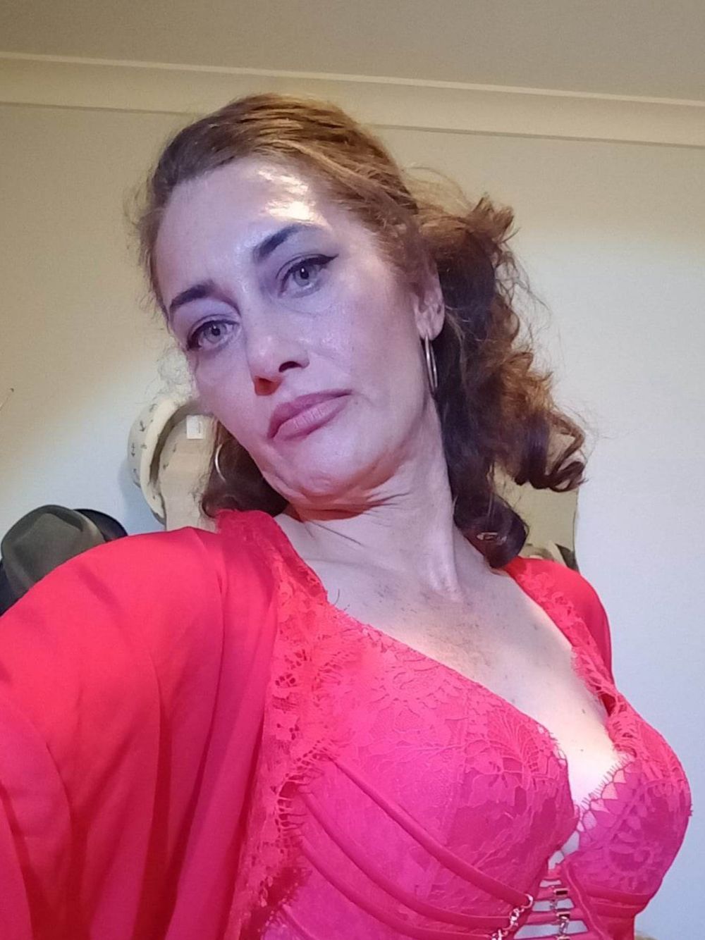 ladycakes78 OnlyFans posting submissive