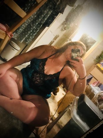 nude ladycurve97 femdom