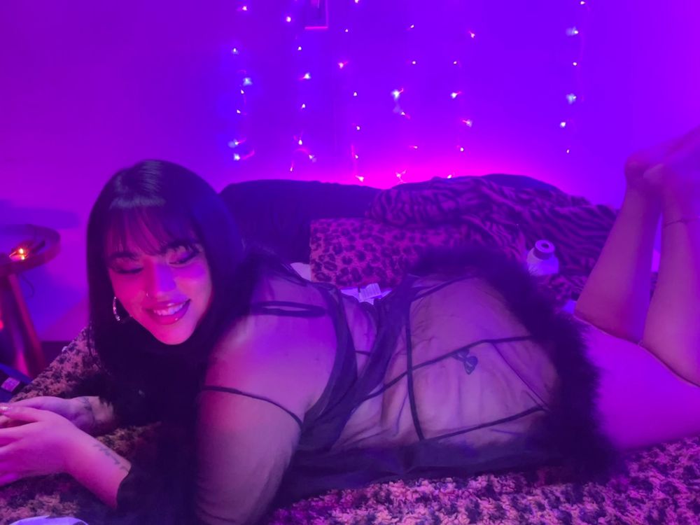 latinaagoddesss OnlyFans posting streamer