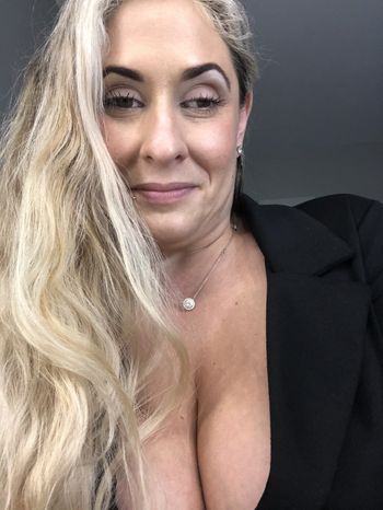 nude leeshaboston recording fetish selfie