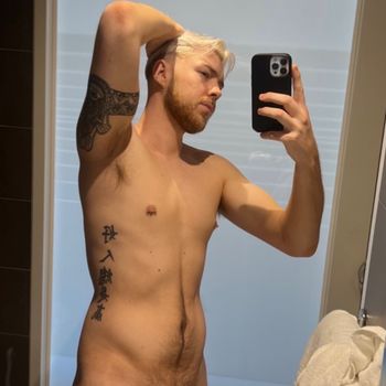 nude liamxo recording male