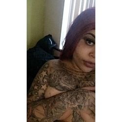 nude lilbabyrhei fetish