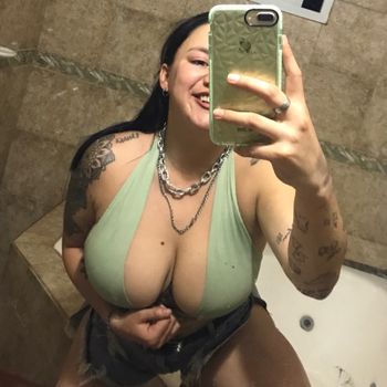 nude lisyvelazquez JOI selfie